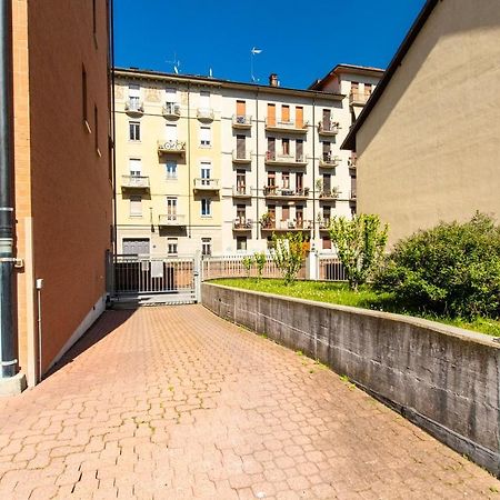 Come Casa Like Home Apartment With Parking Turín Exterior foto