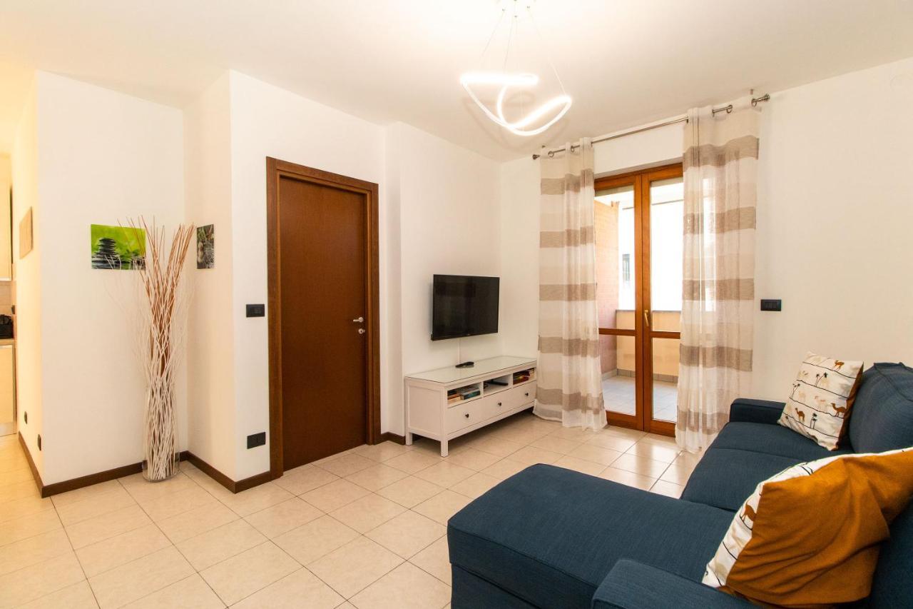 Come Casa Like Home Apartment With Parking Turín Exterior foto