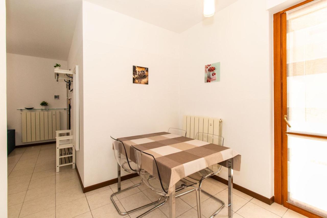 Come Casa Like Home Apartment With Parking Turín Exterior foto