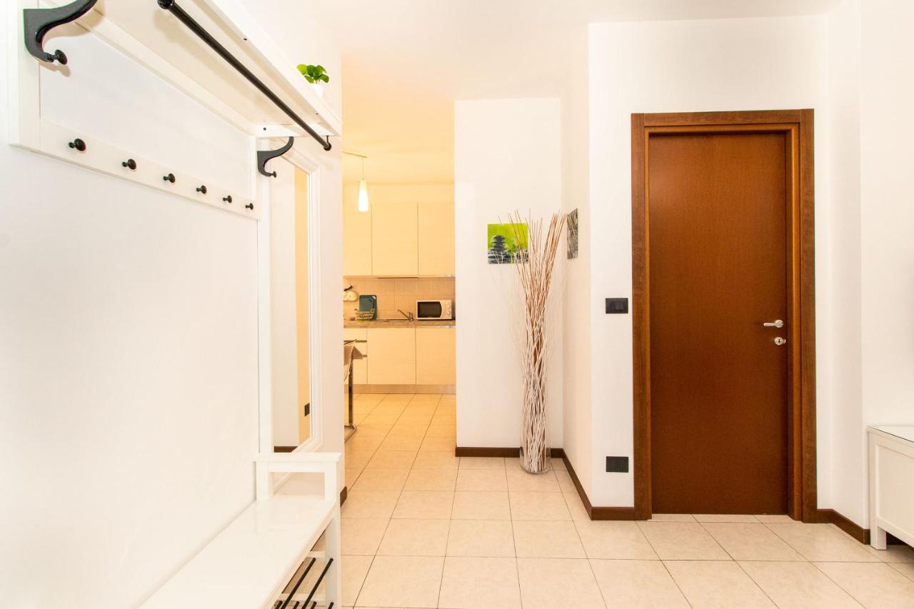 Come Casa Like Home Apartment With Parking Turín Exterior foto